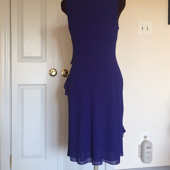 Semi formal dress - Picture 2 of 6